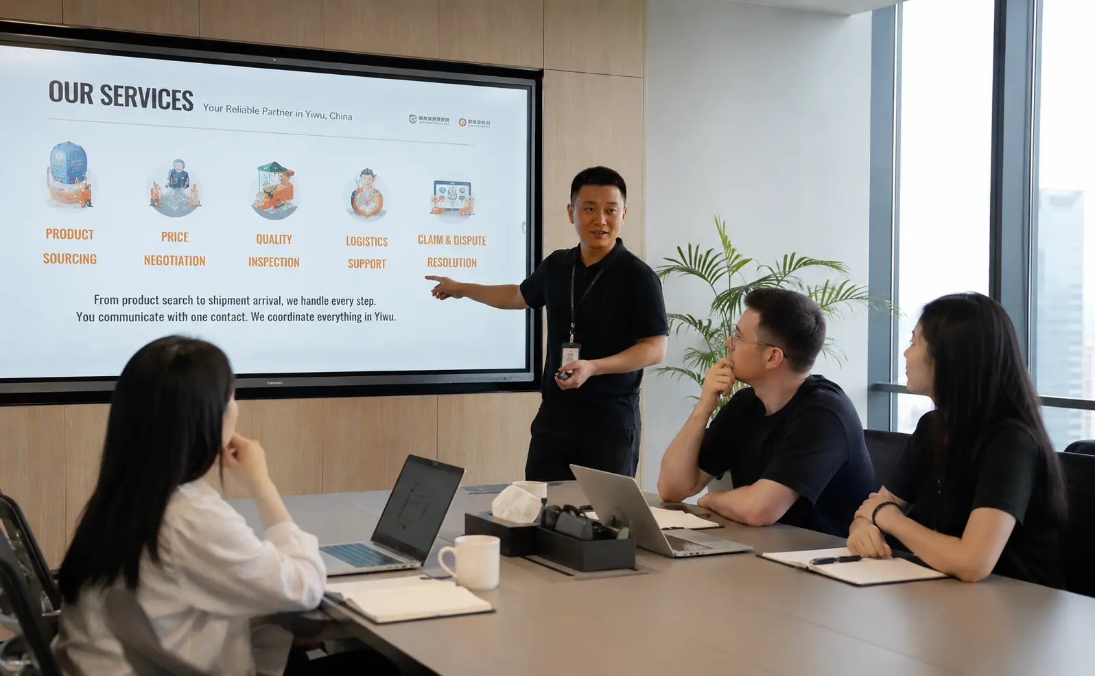 YiwuAgent team sourcing and coordinating orders in Yiwu Market
